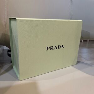 Authentic Prada Beauty Milano Empty Gift Storage Box 9"X7"X 4” Confetti Tissue